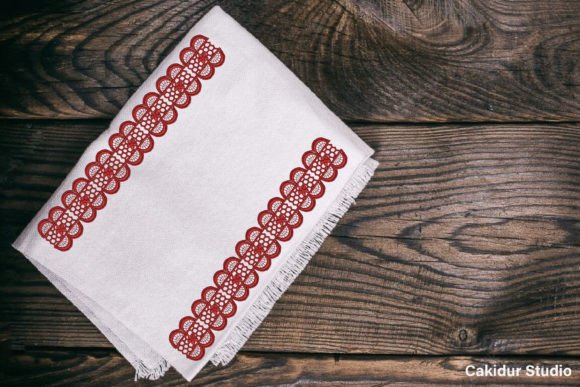 Maroon Fence Border: A Designer’s Review for Branding